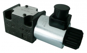 DIRECTIONAL CONTROL VALVE